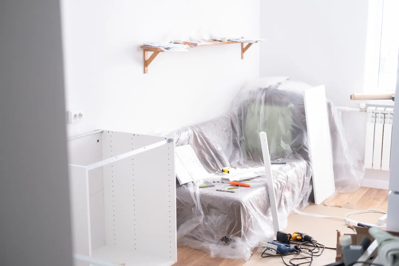 Assembling modular kitchen frames during a remodel