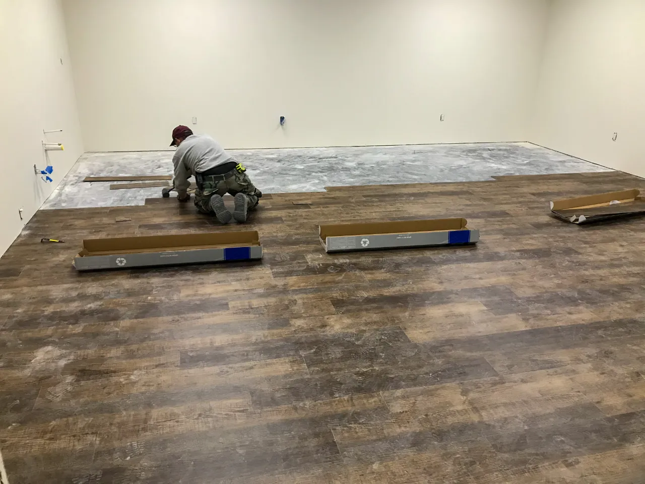 Flooring installed in an empty room in Middletown, CT