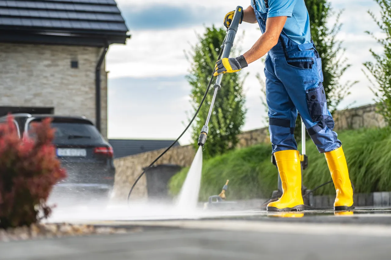 Power Washing in Bridgeport, CT